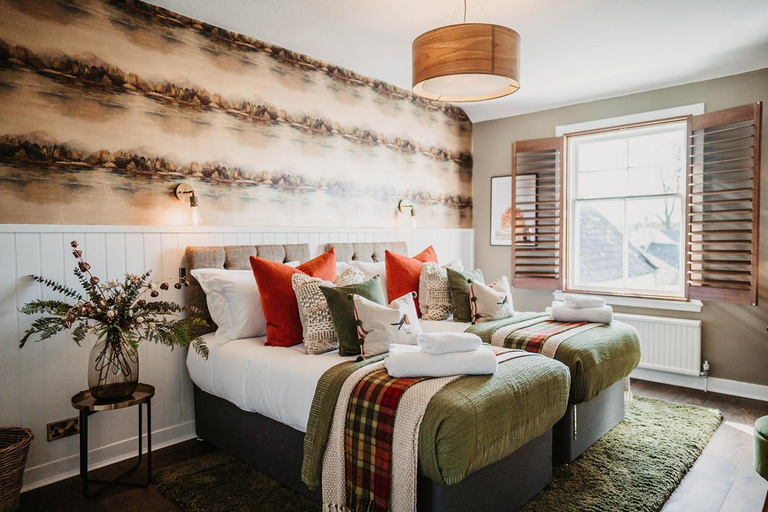 Bedroom 2, TheMurrayArmsHotel, Dumfries and Galloway