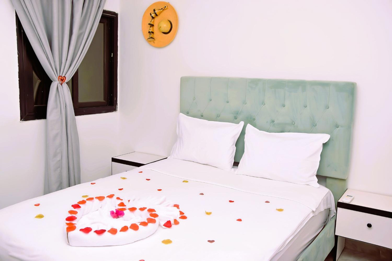 Bedroom 2, Keur Adiana, Mbour