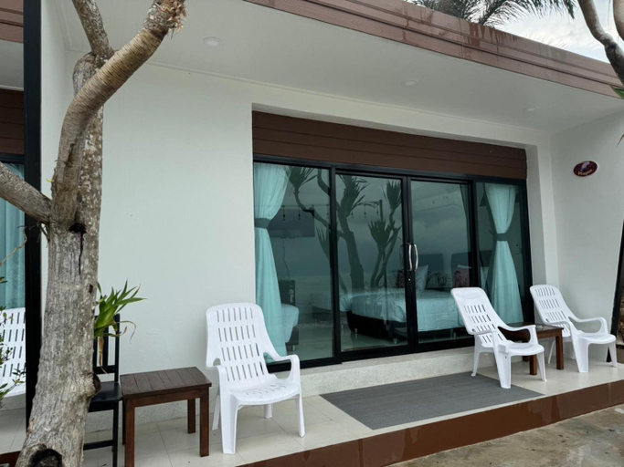 Others 5, Ma Lay Resort, Don Sak