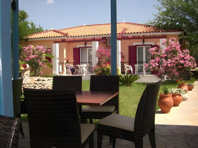 Food & Drinks 4, Zeus Hotel Ireon, North Aegean
