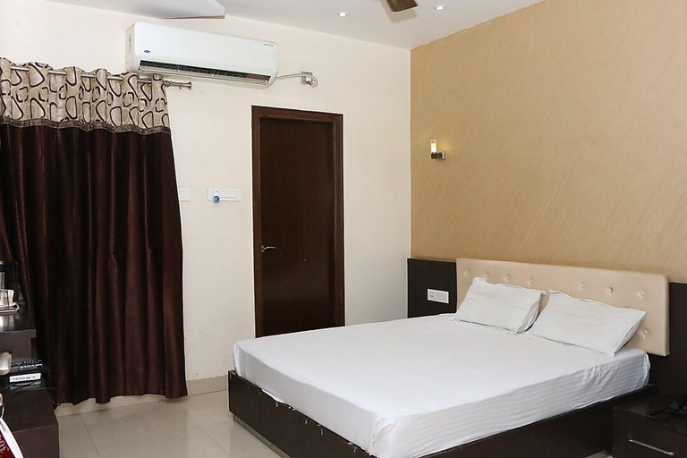 Others 5, Hotel sea rock, Ganganagar