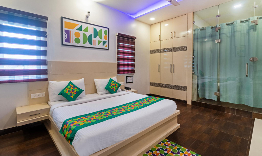 Bedroom 3, Treebo Empire Red Carpet, Agra