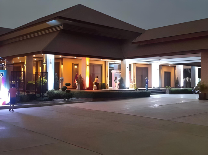 Exterior & Views 2, Ton Thong Resort Hotel, Muang Uttaradit