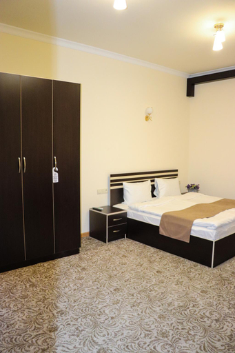 Bedroom 3, Yerevan Centre Hotel, Yerevan