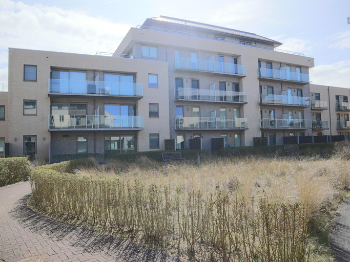 Exterior & Views 1, Relaxing Beachside Apartment, West-Vlaanderen