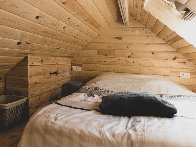 Bedroom 2, Romantic Woodland Chalet, Luxembourg