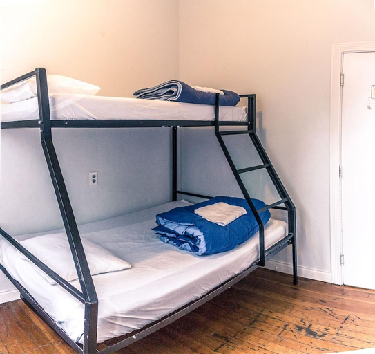 Bedroom 4, The Cambie Hostel Seymour, Greater Vancouver