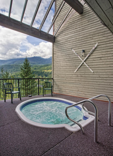 Sport & Beauty 2, WorldMark Whistler Sundance, Squamish-Lillooet