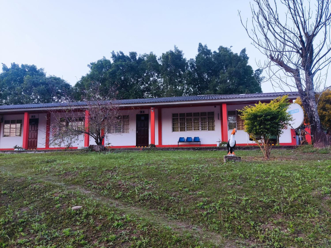 Exterior view, Hotel Eco Tours Tariquia, Aniceto Arce