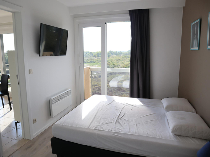 Bedroom 2, Apartment in Nieuwpoort near Marina, West-Vlaanderen