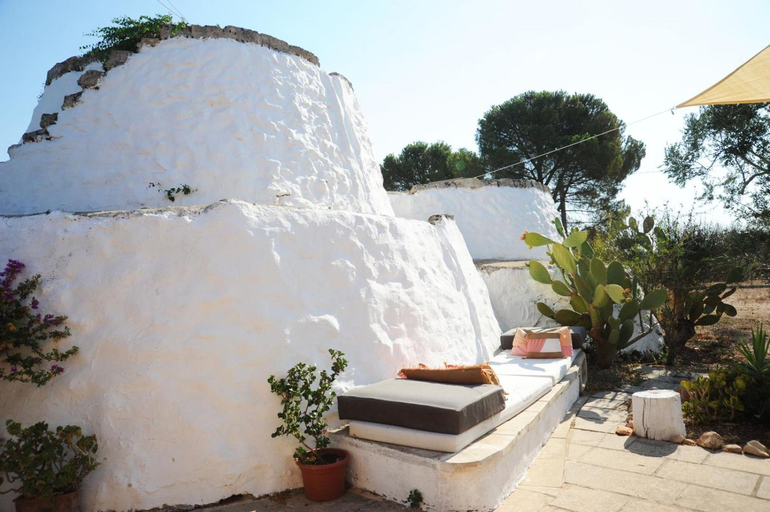 Others 3, Trullo Mareposa, Lecce