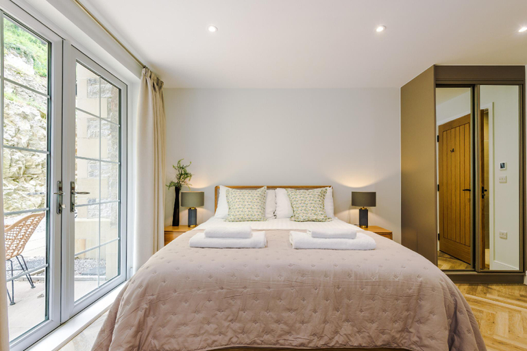 Others 5, Rock Mill - Deluxe Apartments with Private Terrace, Derbyshire