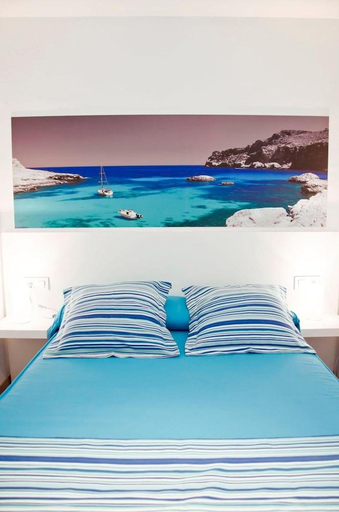 Bedroom 3, Hotel Capri, Baleares