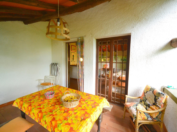 Bedroom 3, Holiday Home with Garden and shared pool, Pistoia
