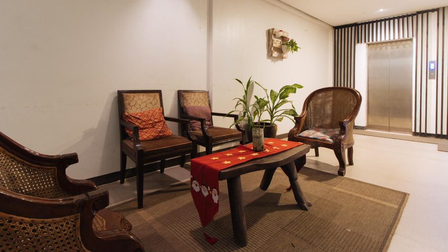 Public Area 2, MelSol Hotel, Bantay