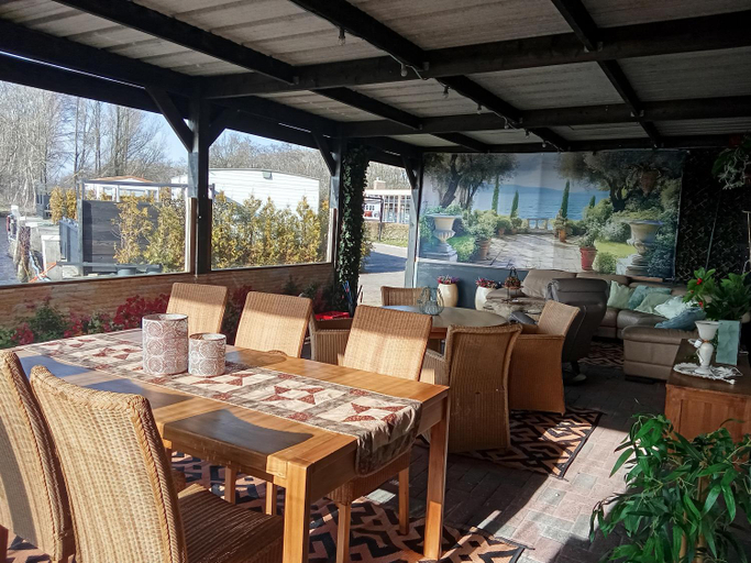 Food & Drinks, B&B aan het water, Tytsjerksteradiel