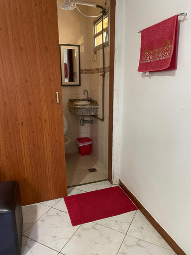Others 2, Hostel da Penha, Vila Velha