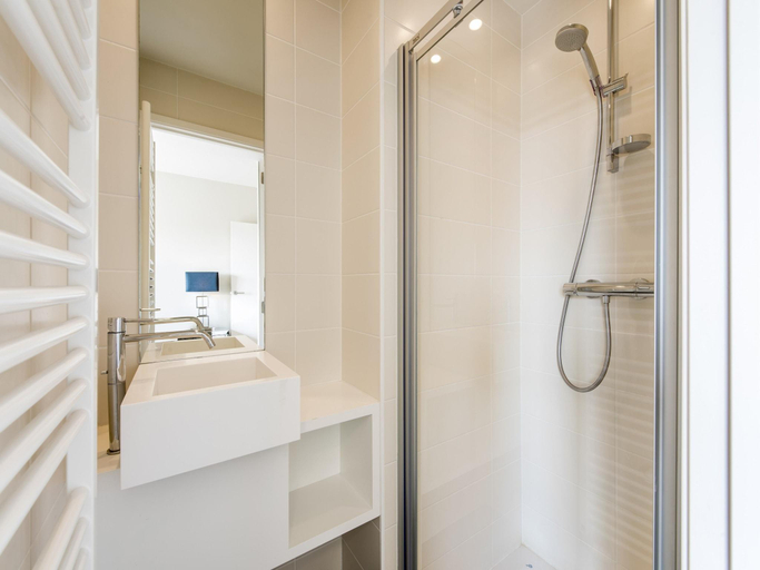 Bathroom 3, Beautiful apartment by the sea, West-Vlaanderen
