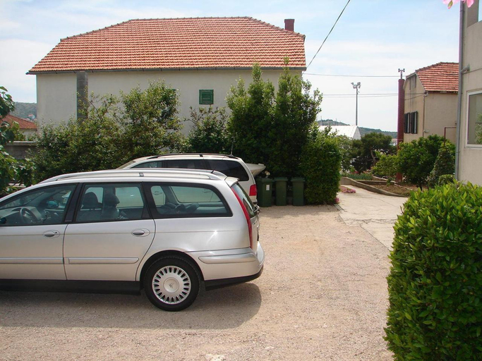Public Area, Room Port, Murter