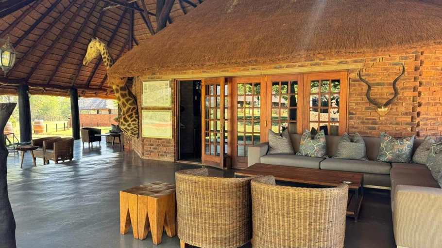 Food & Drinks, Vilagama Game Lodge, Waterberg