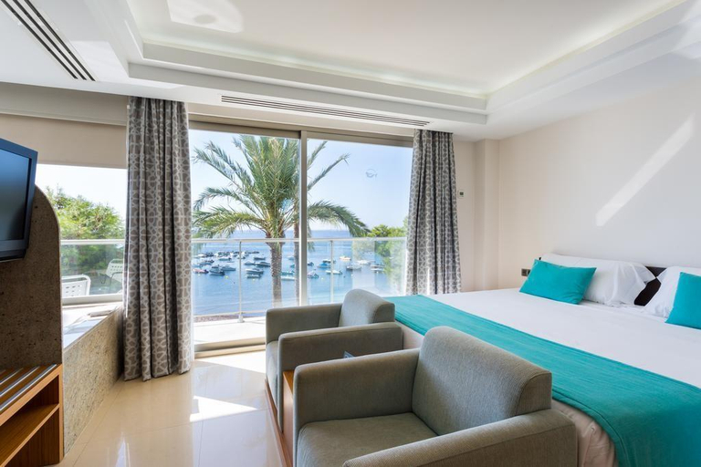 Bedroom 3, Sirenis Hotel Club Goleta, Baleares