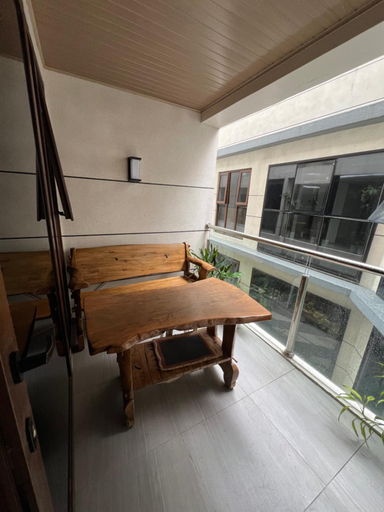 5, Unit 401, City Hub Condominium, Baguio City
