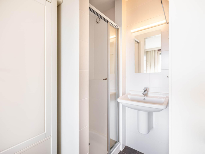 Bathroom 3, Apartment by the Coast with Sunny Terrace, West-Vlaanderen