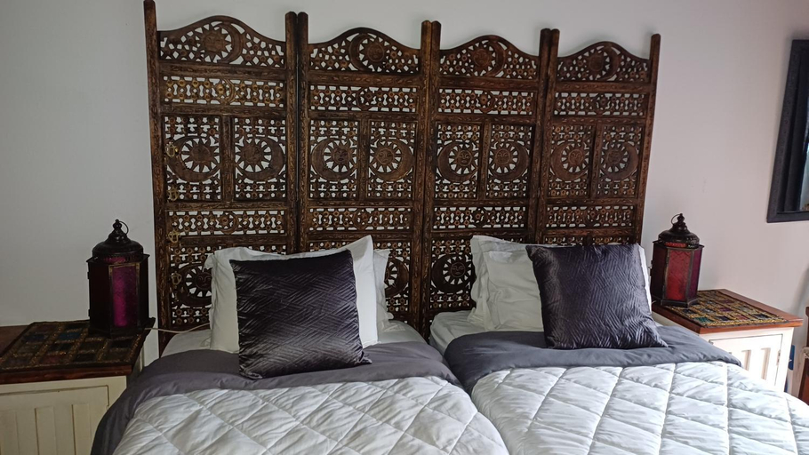 Others 4, Wooden Creek Estate, Ekurhuleni