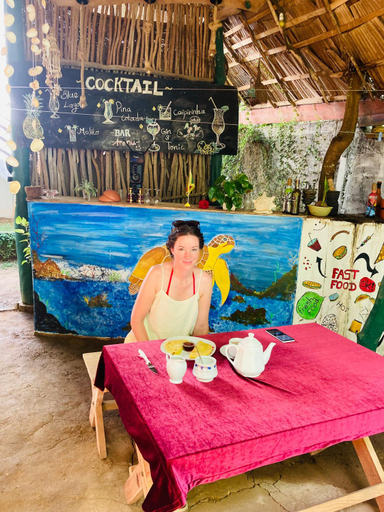Food & Drinks 4, Mountain seaview cabanas, Tangalle