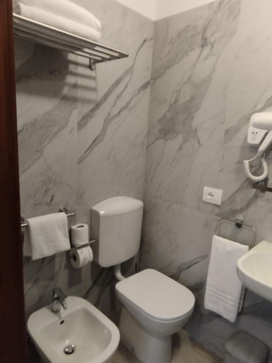 Bathroom 4, Locanda SS. Giovanni e Paolo Bed and Breakfast, Venezia