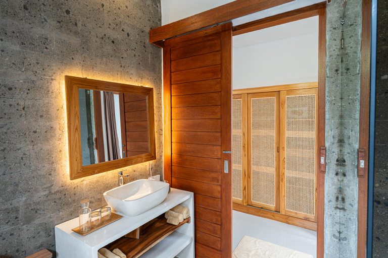 Bathroom 3, Arutala Private Villa, Gianyar