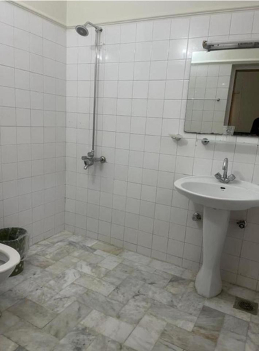 Bathroom 5, Mango backpacks hostel 芒果青旅, Islamabad