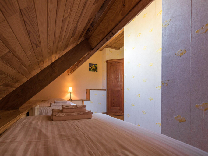 Bedroom, Castle Apartment in Chaleix near Forest, Dordogne