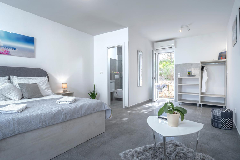 Bedroom 3, Villa Beleca, Hvar
