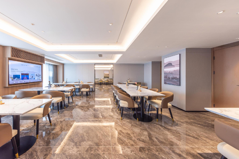 Food & Drinks, Atour Hotel Changsha Wanjiali Square Gaoqiao North Metro Station, Changsha