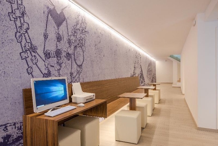 Public Area, Apartamentos Los Angeles, Baleares