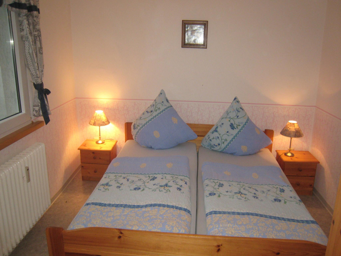 Bedroom 2, Apartment in Morbach near Ski Lift, Bernkastel-Wittlich