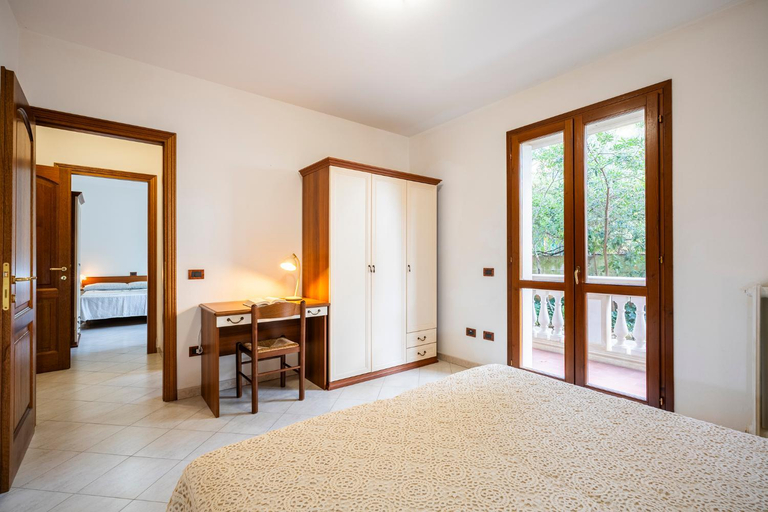 4, Villa Casa Marina, Livorno