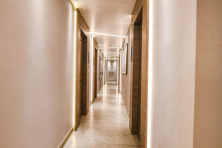 Public Area 2, FabHotel Sivalika Inn - Near Howrah station, Haora