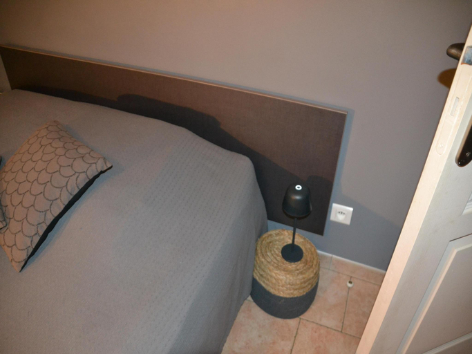 Bedroom 2, Family Escape with Terrace, Manche