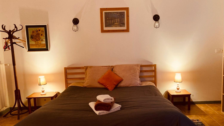 Bedroom 3, Metairie de Moutiques, Gers
