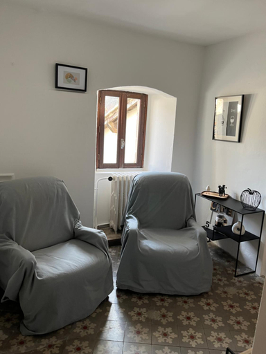 Others 4, Le Cafe du Commerce, Gard