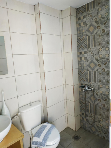 Bathroom 3, A small studio with a very big veranta, Crete