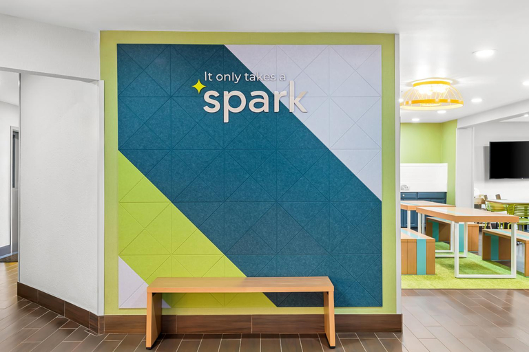 Public Area, Spark by Hilton Oxford, Calhoun
