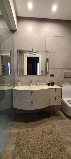 Bathroom 3, Le Sale Resort, Caserta