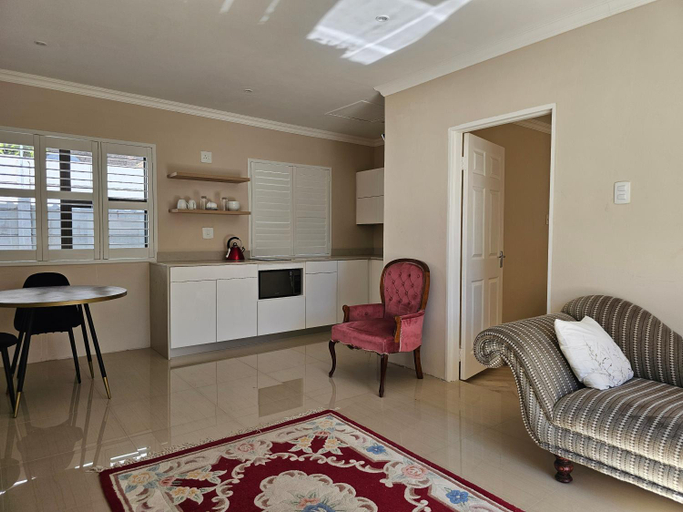 Others 4, Walmer Hideaway, Nelson Mandela Bay