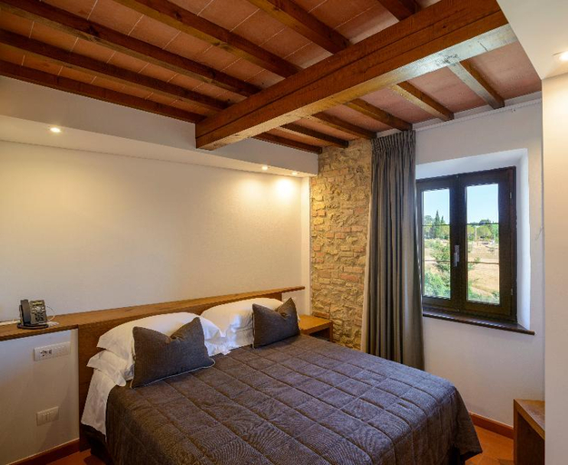 Bedroom 3, Tenuta Sovestro, Siena