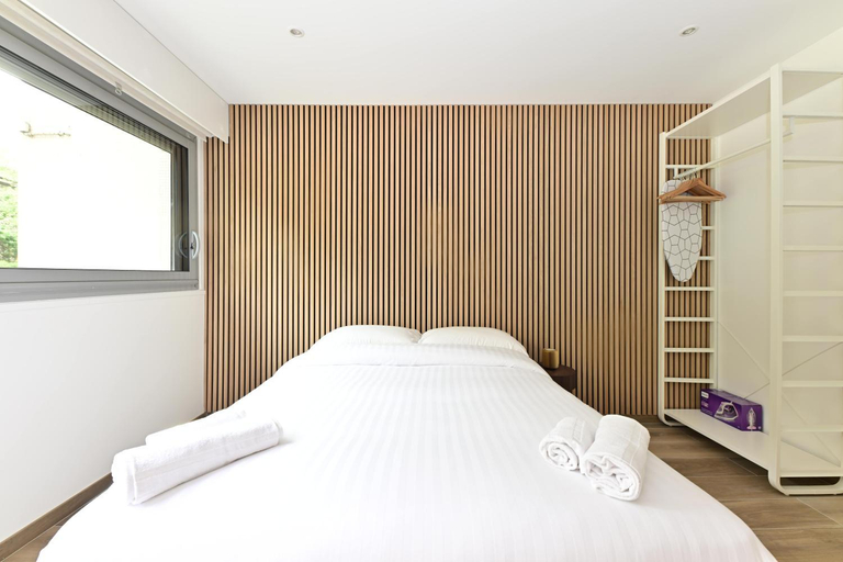 Others 3, Appartement Climatise Porte Versailles, Paris