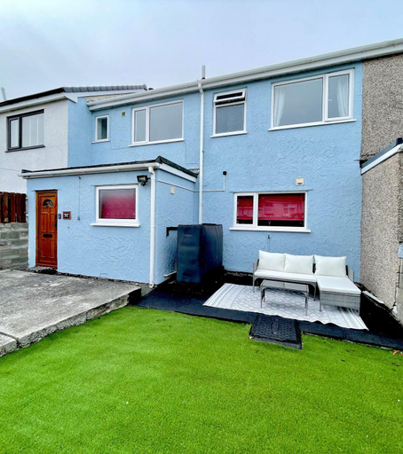 Others 5, Cae Glas Apartments, Gwynedd