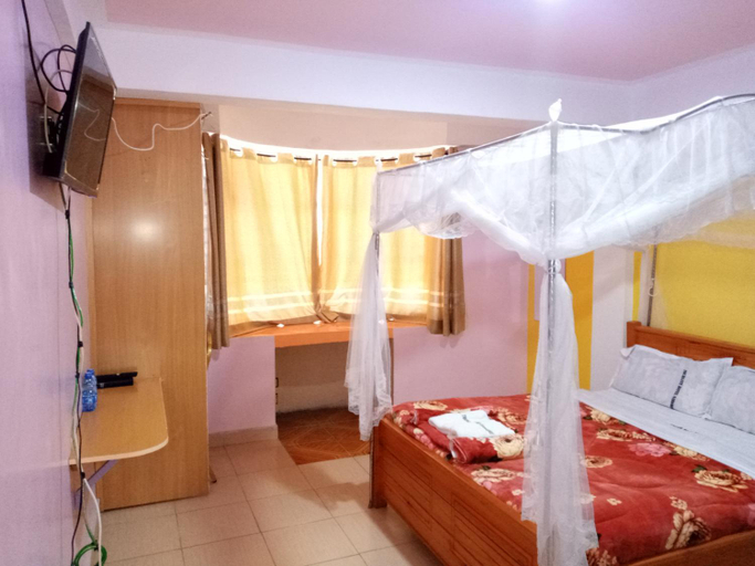 Bedroom 2, Tourgate Hotel, Laikipia East